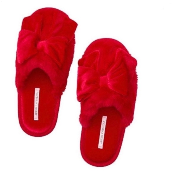 Victoria’s Secret Red Velvet Bow Slippers M 7-8 - Picture 1 of 3